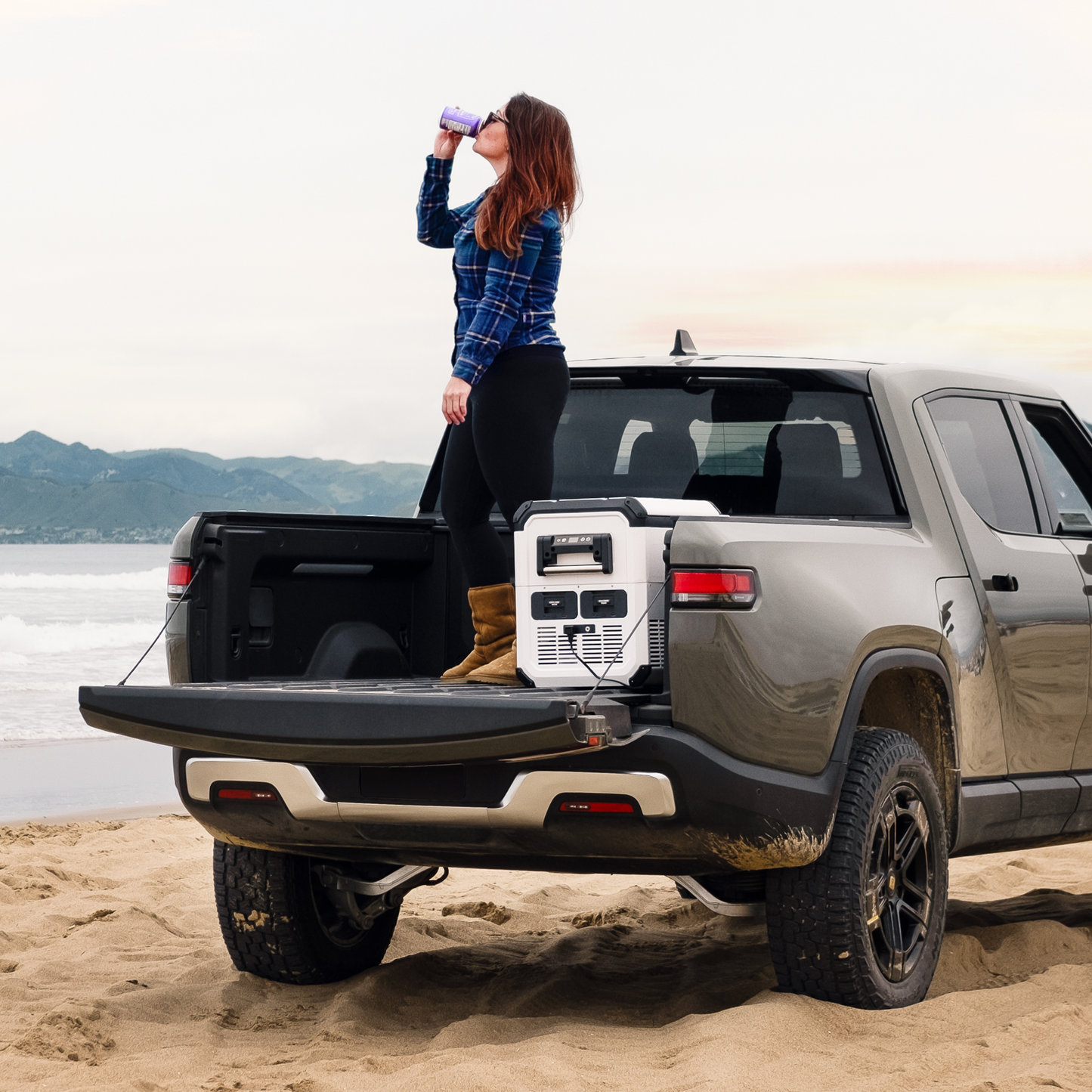Explorer Bear UR45W 12V/24V Portable Fridge Freezer — 45L/48Qt